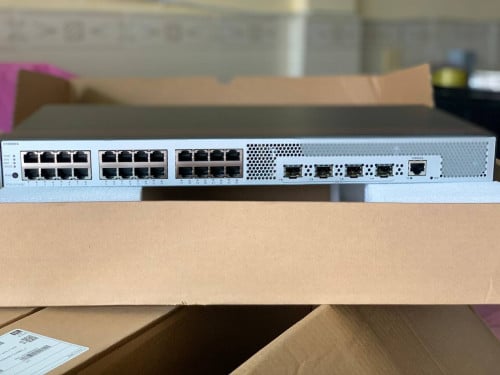 Huawei: S5735S-L24T4X-QA2