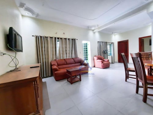 Two bedroom with fully furnished for rent at Phsar Deum Thkov