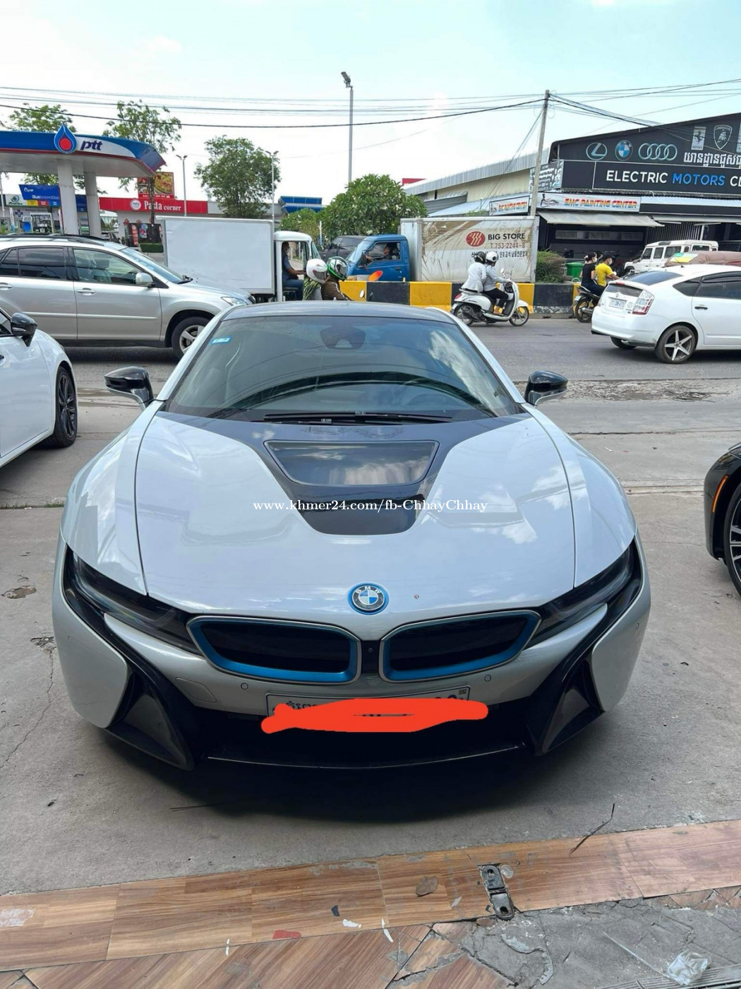 BMW i8 2015 price $48500.00 in Phsar Depou Muoy, Tuol Kouk, Phnom Penh ...