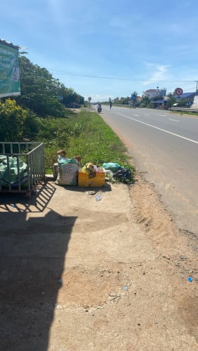 ដីផ្ទះតូបលក់