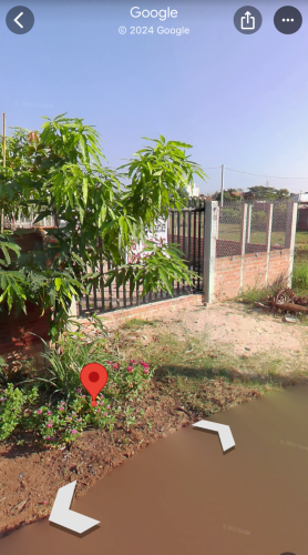 ត្រូវការលក់ដីភូមិក្បាល 7ម៉ែតបណ្ដោយ 16ម៉ែតមានរបងមួយជុំ