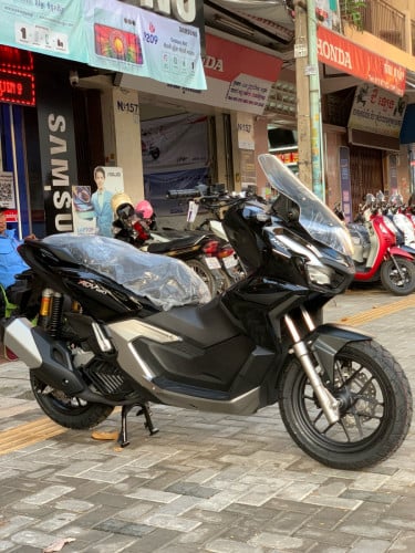 វៃដូរបង់រំលស់HONDA ADV 160cc ឆ្នាំ 2025 ថ្មីរបស់ក្រុមហ៊ុន