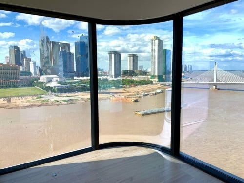 2bedroom Corner Best for living