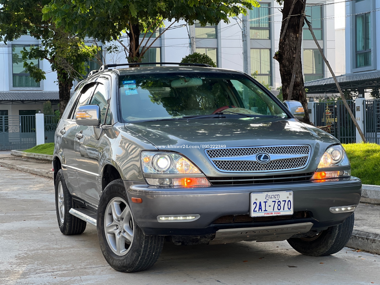 Lexus RX300 ប៉ុង 1 ឆ្នាំ 02 price $9900 in Kamboul, Kamboul, Phnom Penh ...