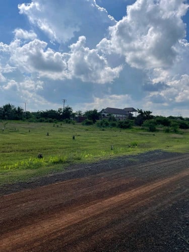 តំបន់ទីរួមខេត្តតម្លៃក្រោមទីផ្សារ