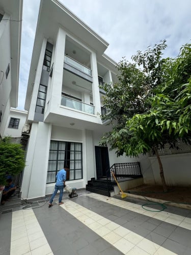 Fully Furniture, វីឡាថោនសម្រាប់ជួល | Villa Town for rent in Borey Town (Near ISPP)