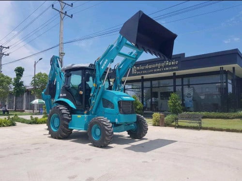 Kobe Backhoe loader គ្រឿងចក្របក្សី