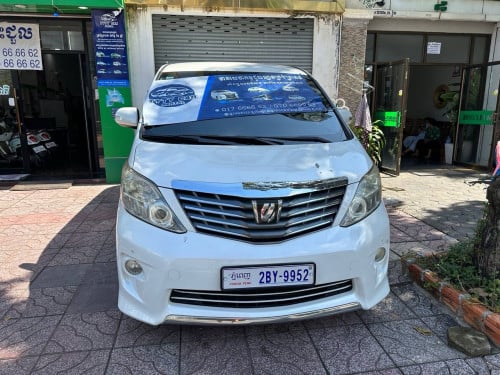 Toyota alphard