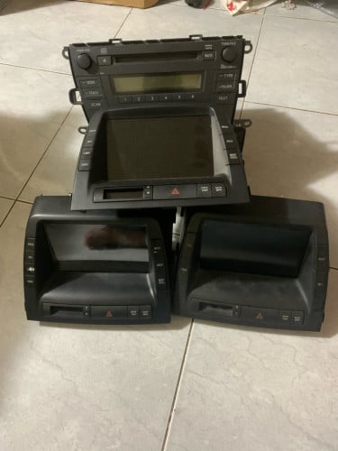 អេក្រង់ Priusលក់