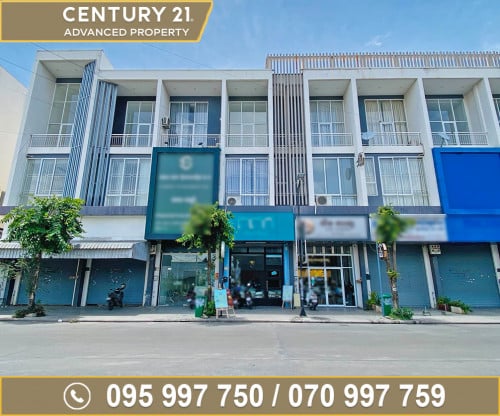 ផ្ទះអាជីវកម្ម (SH) ក្នុងបុរី ជីបម៉ុង សែនសុខ ជិតផ្សារទំនើបអុីអន2 ត្រូវការលក់បន្ទាន់ខ្លាំង