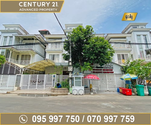 🏘វីឡាភ្លោះ (Twin Villa) ក្នុងបុរី ពិភពថ្មី AEON2 ជិតផ្សារទំនើបអុីអន2 ត្រូវការលក់បន្ទាន់ខ្លាំង