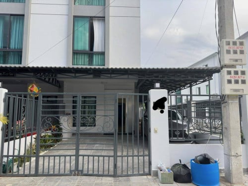 ផ្ទះលក់ បន្ទប់