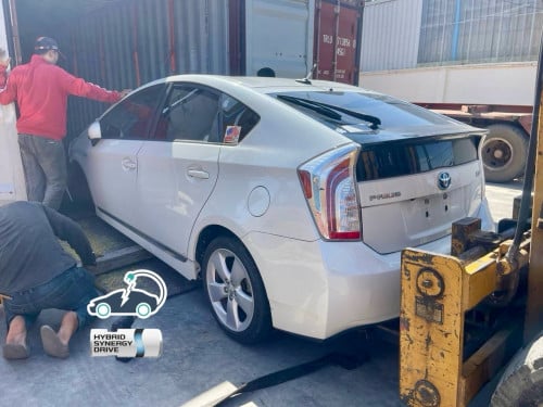 Prius 2014 Option 5 ទឹកថ្នាំស្អាតហ្សីនម៉ាជុំខូចតែតំបូលមុខមួយ