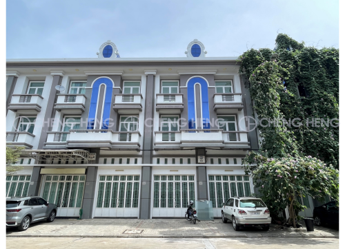 ផ្ទះជួល3ល្វែង   -R80