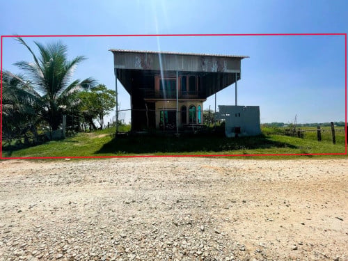 🏦House Available for Urgent Sale at a Special Price (Negotiable).
