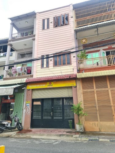 House For Sale In BKK3