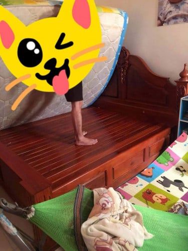 លក់គ្រែ ឈើសុក្រំ