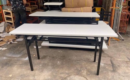 តុបត់ជើង