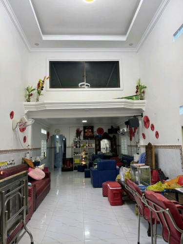 ដីនឹងផ្ទះលក់ប្រញ៉ាប់