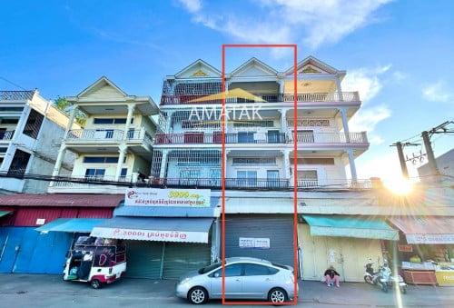 ផ្ទះល្វែងលើផ្លូវធំ 217 ច្រមុះជ្រូកស្ទឹងមានជ័យ សម្រាប់លក់