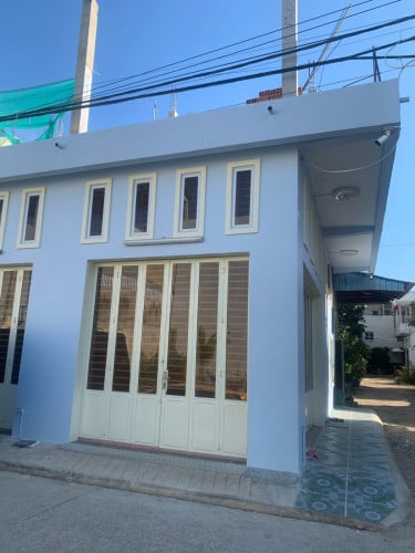 ផ្ទះជួលក្បែរផ្សារឈូកមាស​(ទេីបសង់ថ្មី)