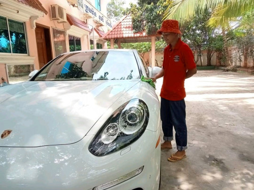 ជាងប៉ូលាដល៎ផ្ចះ