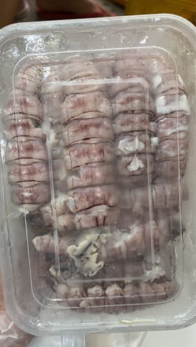 បង្កងប៉ាកសាច់សុទ្ធ នឹងសាច់ក្ដាមខ្មែរ