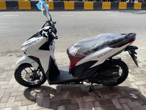 Honda Click 125 ឆ្នាំ 2023 ថ្មី កេះក្រុមហ៊ុន100%