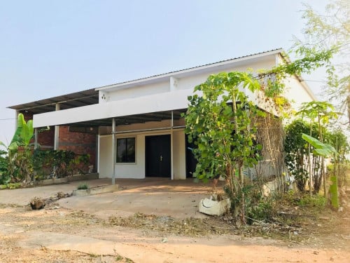 ផ្ទះក្បែរMakro សៀមរាប លក់ប្រញាប់