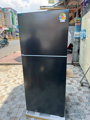 មានលក់ទូទឹកកក Samsung RT 38 កម្ពស់1ម8 ផលិតទឹកកក