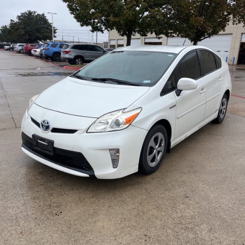 Toyota Prius 2012 op4 ក្នុងលឿង​ កៅអីចុច​ ពូកស្បែក​ JBL ឡានលាងទេកជិះអត់លោតឆែក