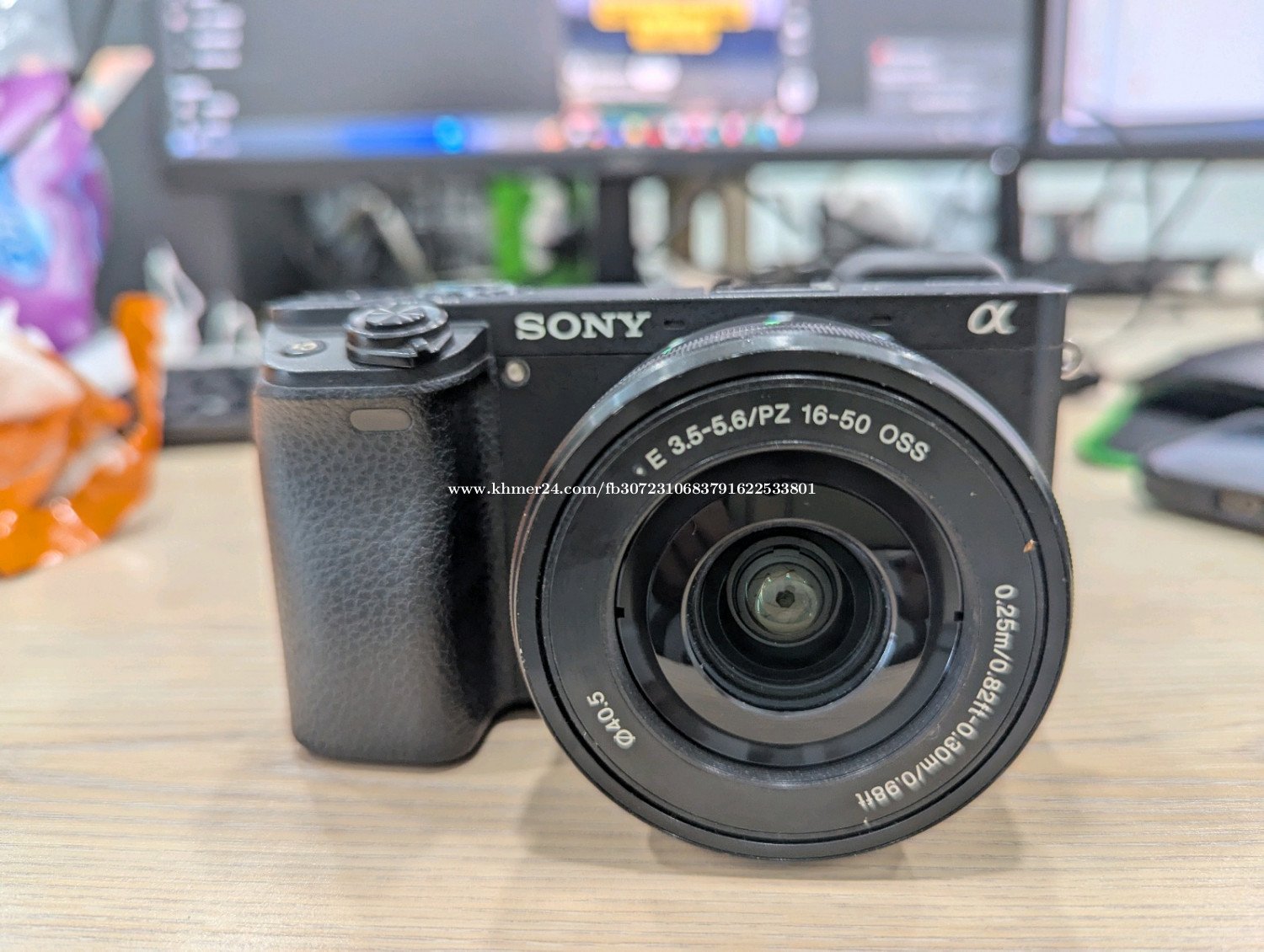 Sony A6300 + kit len price $399.00 in Tonle Basak, Chamkar Mon, Phnom ...