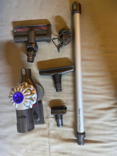 Dyson V6 vacuum cleaner ម៉ាស៊ីនបូមធូលីម៉ាក Dyson