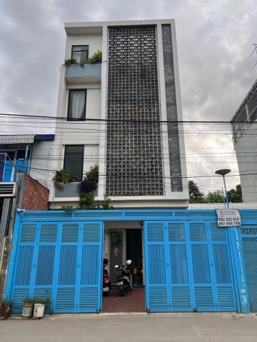 ផ្ទះ3ជាន់ លក់បន្ទាន់