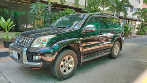 TOYOTA PRADO 2004 V4 P2 សាំង