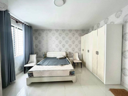 វីឡាភ្លោះB សម្រាប់ជួល​ / Twin B villa for rent ( in The Star Diamond near AEON3)