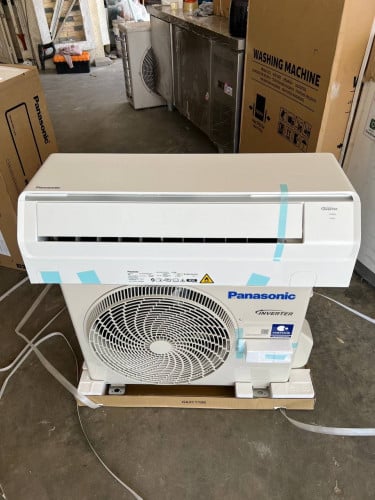 Panasonic 1hp inverter pu9