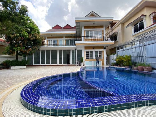 Pool Villa for Rent in Toul Tom Poung