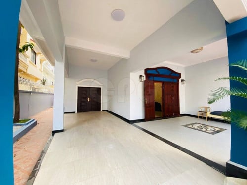 Villa for Rent in BKK1
