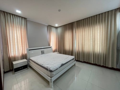 New Villa For Rent In Borey Tonle Bassace