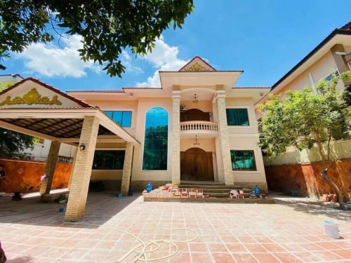 New Villa For Rent In Khan Toul Kork