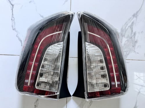 ស្តុបក្រោយខ្មៅ Prius 012