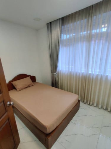 4bedrooms villa for rent in Tonle Basac