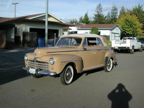 Ford super delux convertible year 1947