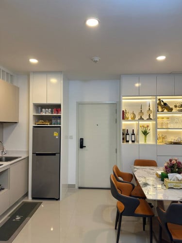 Nice Deco 2 Bedroom For Rent at Park Land Condo || 600$/Month