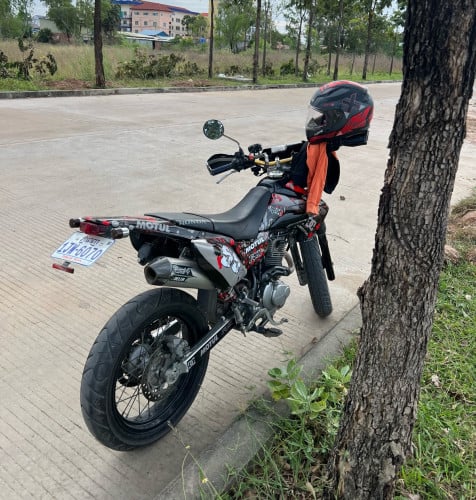 ម៉ូតូម្ចាស់ដើមនៅស្អាតXR230