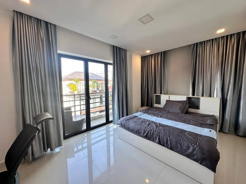 VINTAGE TWO BEDROOM FOR RENT ๐ฐ