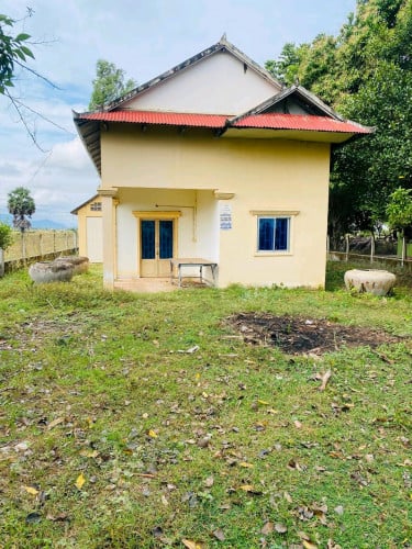 ផ្ទះលក់រួមដីក្បាល.17*127មមួយការ៉េ28$ ប្លង់រឹង