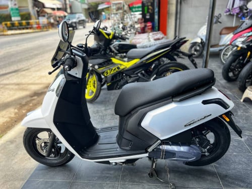 Keeway Gemma 125cc 025 smart key ប្រើសាំង មកដល់ហើយ