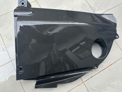 លក់ជ័រគម្របម៉ាស៊ីន Lexus 330